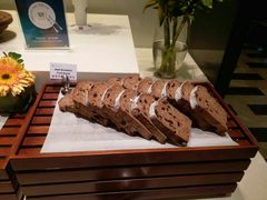 -珠海拱北口岸富华里中海雅高铂尔曼酒店