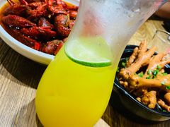 -叶派龙虾•招牌香辣蟹·海鲜(中海国际店)