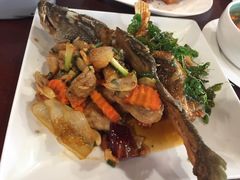 -Dang restaurant (patong phuket)