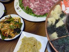 -老蜀铜火锅·酸菜脊骨·麻辣羊蝎子(热闹路店)