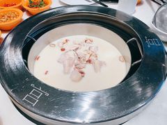 养生猪肚鸡-煲宫猪肚鸡(晶品店)