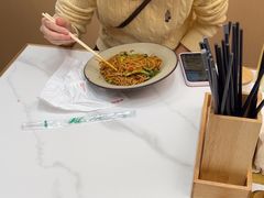 -粉观右江西鲜辣米粉(天地店)