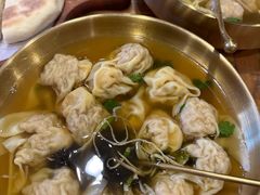 -荣记歡喜·馄饨铺(开发区振华购物中心店)