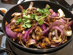 -胡须佬鸡煲四季火锅店(石厦西村直营店)