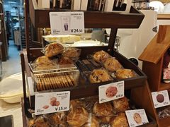 -小飞象面包公社(珠江路金鹰店)