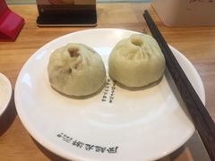 老面土猪肉包子-凤起龙游老面包子(凯德晶品店)