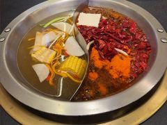 -沸炉重庆老火锅(军事博物馆店)