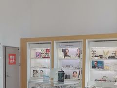 -大连何氏眼科医院