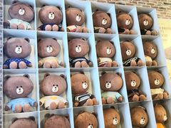 -LINE FRIENDS Garosu-gil Flagship Store