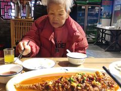 -十六中酱肉·烧烤·京菜小馆(五方桥旗舰店)
