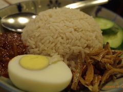 传统椰浆饭-何九海南茶店(鬼仔巷店)