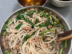 -正宗杨记普洱酸醋米线(总店)