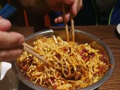 -喝丢一只鞋辣炒海鲜小烧烤(三八广场店)