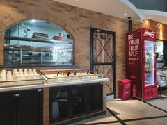 面包甜点陈列柜-比格比萨自助(花园路店)