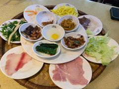 -桥香园云南过桥米线(金马碧鸡店)