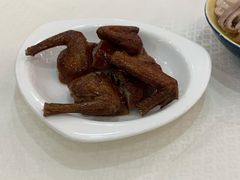 脆皮乳鸽-金时代顺风大酒店(协泰店)