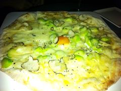White&nbsp;Truffle&nbsp;and&nbsp;Asparagus&nbsp;Pizza&nbsp;at&nbsp;Aqua&nbsp;Spirit-Aqua