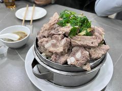 -贵宾餐馆(曲线街店)