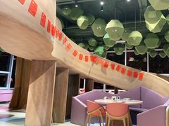 -水桶王国主题餐厅·聚会·生日派对·亲子活动·家庭套餐(亚龙湾希尔顿店)