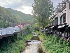 -泰莲庭·溪畔餐厅(雁栖湖店)