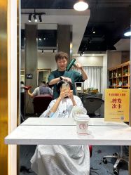 -P.R.O.salon 发哲