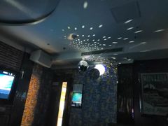 -魔方娱乐空间(兴华路店)