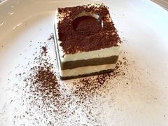 爱之丘提拉米苏-必胜客(中山店)