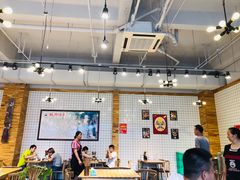 大堂-杨三孃跷脚牛肉(中粮鸿云悦街店)