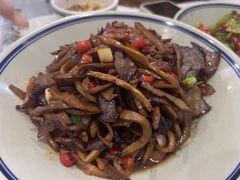 烟笋腊肉钵-新新湘菜馆(新中街二条店)
