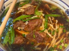 -镇南锅盖面馆(解放路店)