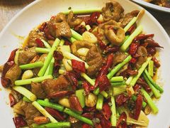 火爆肥肠-呱呱兔庄