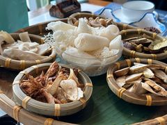 -菌彩云南野生菌火锅(呈贡七彩云南第壹城店)