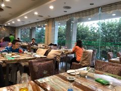大堂-椿记烧鹅(叠彩店)
