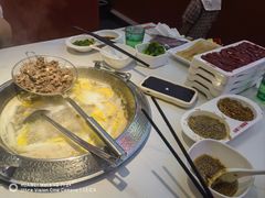 -浪里寻·臻牛养生牛肉火锅(方圆荟店)