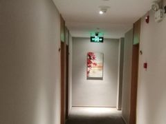 -小巢精品酒店(朝阳医院东大桥地铁站店)