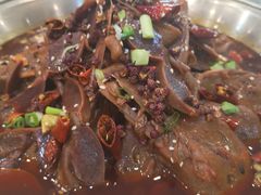 -李连贵熏肉美食酒楼(东市商贸店)