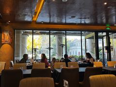 -Efes Turkish & Mediterranean Cuisine 艾菲斯餐厅(陆家嘴店)