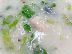皮蛋瘦肉粥-穗银肠粉店(东川路店)