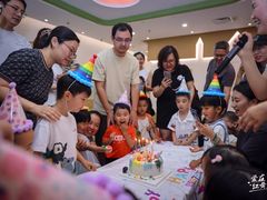 -红黄蓝成长中心(海淀上地店)