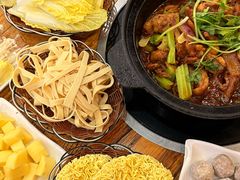 -鱼众不同·鸡公煲·烤全鱼(国顺路店)