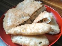 葱油饼-梁记肥肠粉(宽窄巷子店)