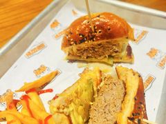 -HUZI虎滋精酿餐吧(京西大悦城店)