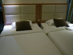 -鹏展商务宾馆(深圳坂田五和店)