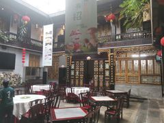 -蔼若春.传承三十年云南菜(金碧公园店)