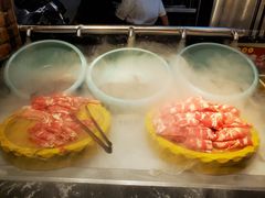 -釜御山海鲜烤肉火锅自助(新城市中心店)