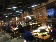 -白乐天毛肚火锅馆(解放碑店)