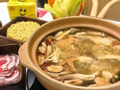 -菌小白火锅(时尚天河店)