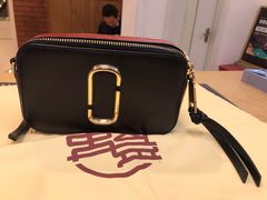 -爱革·洗衣改衣·洗鞋修鞋·洗包修包·奢侈品护理(宝地广场店)