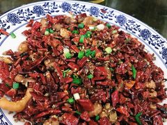 -黄桷树曹家私房菜(江与城店)