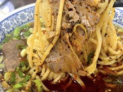 -陇上全荟兰州传统牛肉面(延吉路店)
